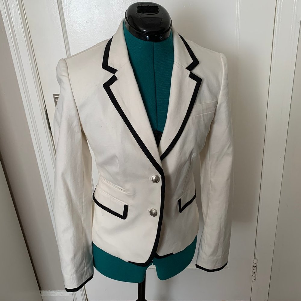 Banana Republic Off White Blazer w/ Black Pipping